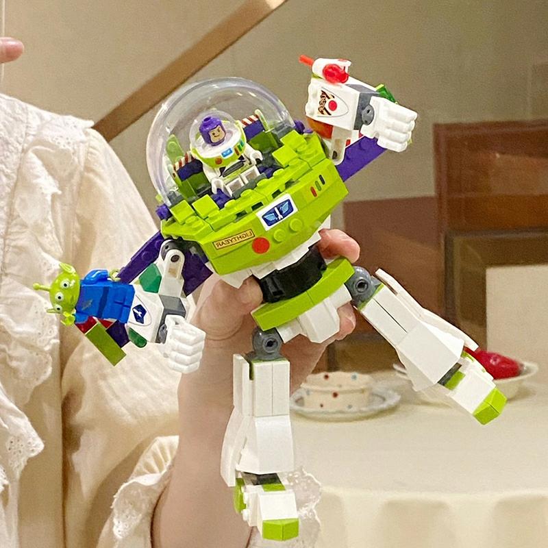 Gyermek Építőjátékok |   Kínai Építőjáték Buzz Lightyear Mechás Játék A Toy Story-Ból, Gyerekeknek Szóló Logikai Építőmodell, Fiúknak És Lányoknak Ajándék. Gyermek Építőjátékok Gyermek Építőjátékok